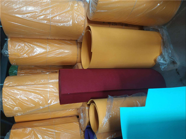 什么樣的針刺無(wú)紡棉布可用于制作濕巾？